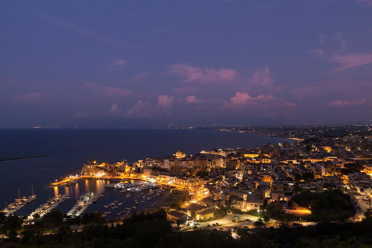 Residence Itaca Castellammare del Golfo Bagian luar foto