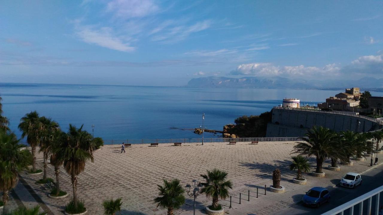 Residence Itaca Castellammare del Golfo Bagian luar foto